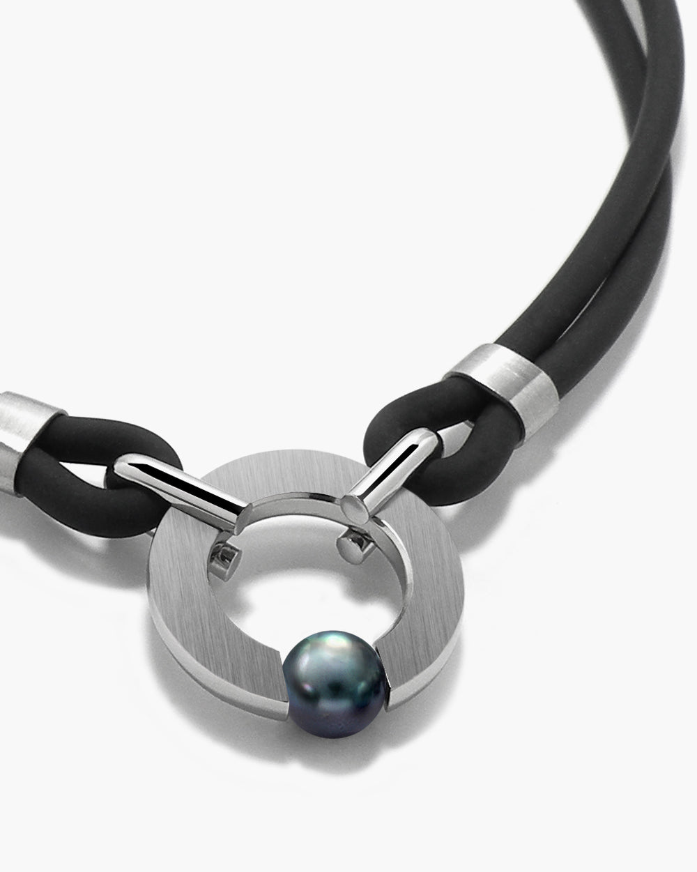 Abbracci Necklace