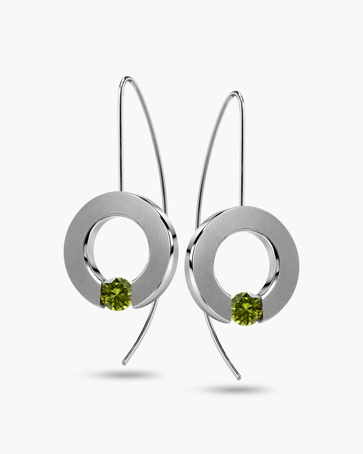 taormina-abbracci-drop-earrings-tension-set-peridot