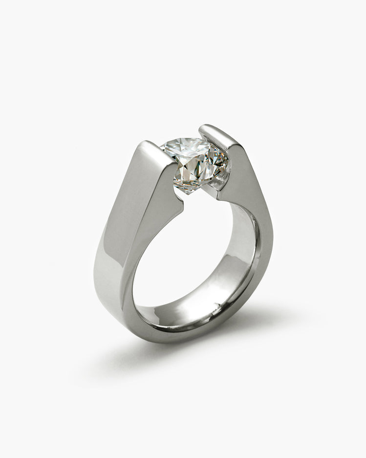 taormina-amore-tension-set-ring-white-sapphire-side-2ct