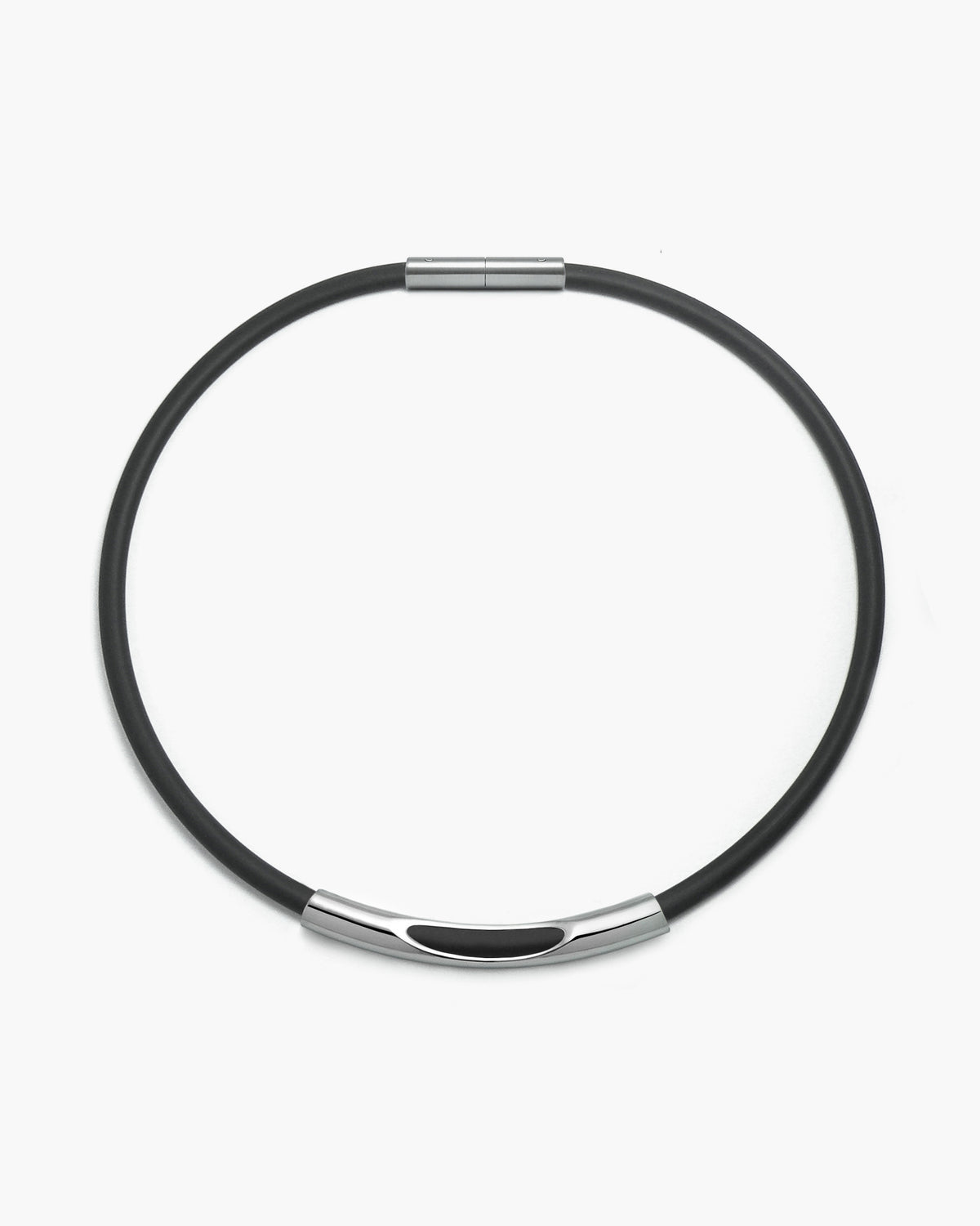 taormina-bristol-rubber-necklace-curved-bar-polished-5mm