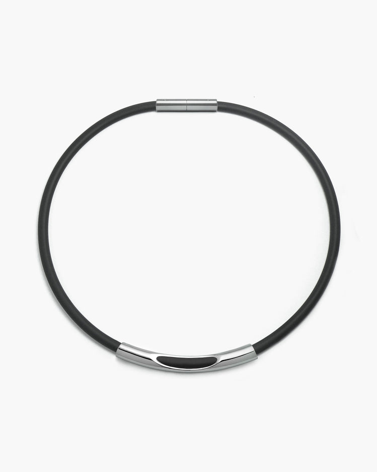 taormina-bristol-rubber-necklace-curved-bar-polished-5mm