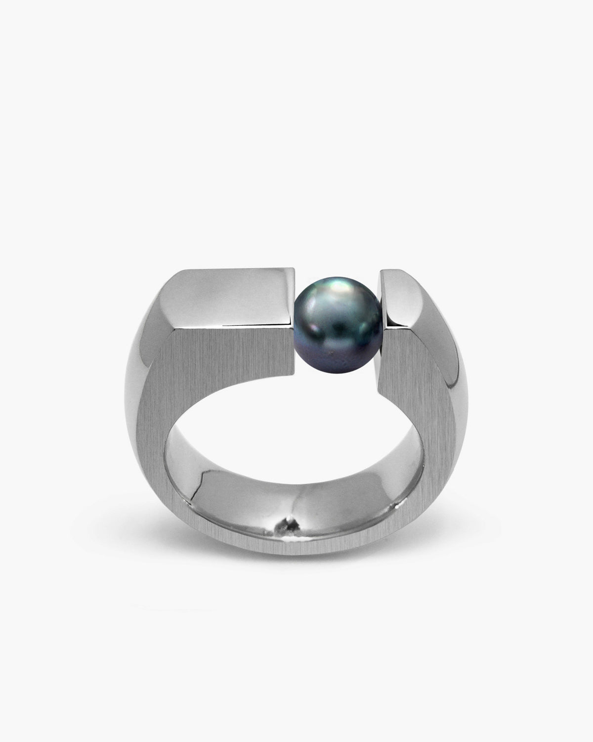 taormina-colonna-tension-set-ring-brushed-polished-black-pearl