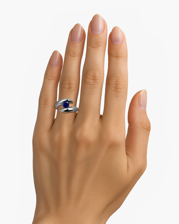taormina-duetto-bypass-tension-set-ring-blue-sapphire-model-hand