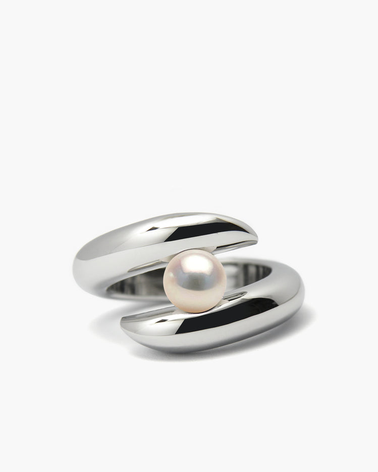 taormina-duetto-bypass-tension-set-ring-white-pearl-front