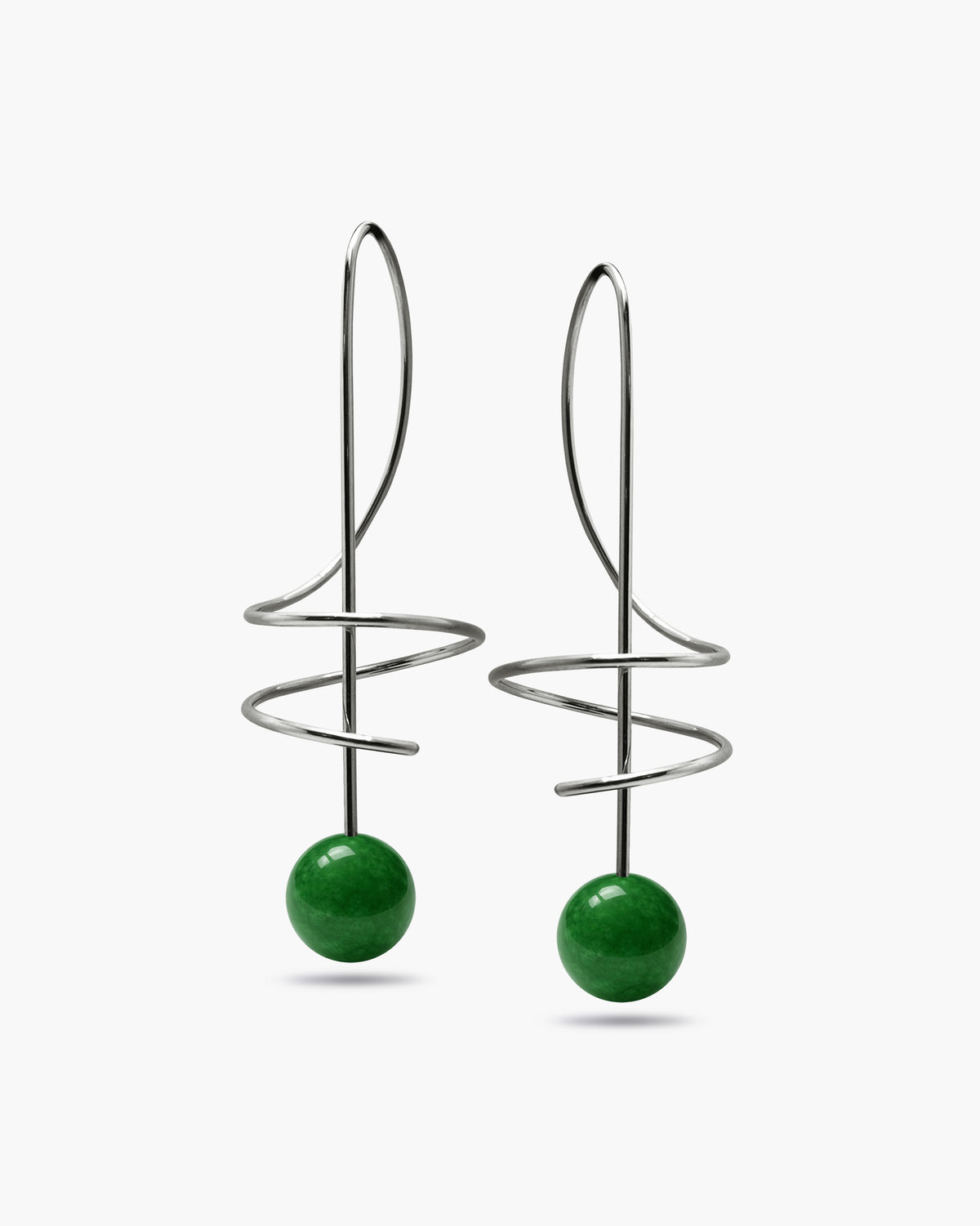 taormina-filo-music-key-design-stainless-steel-drop-wire-earrings-jade-nephrite