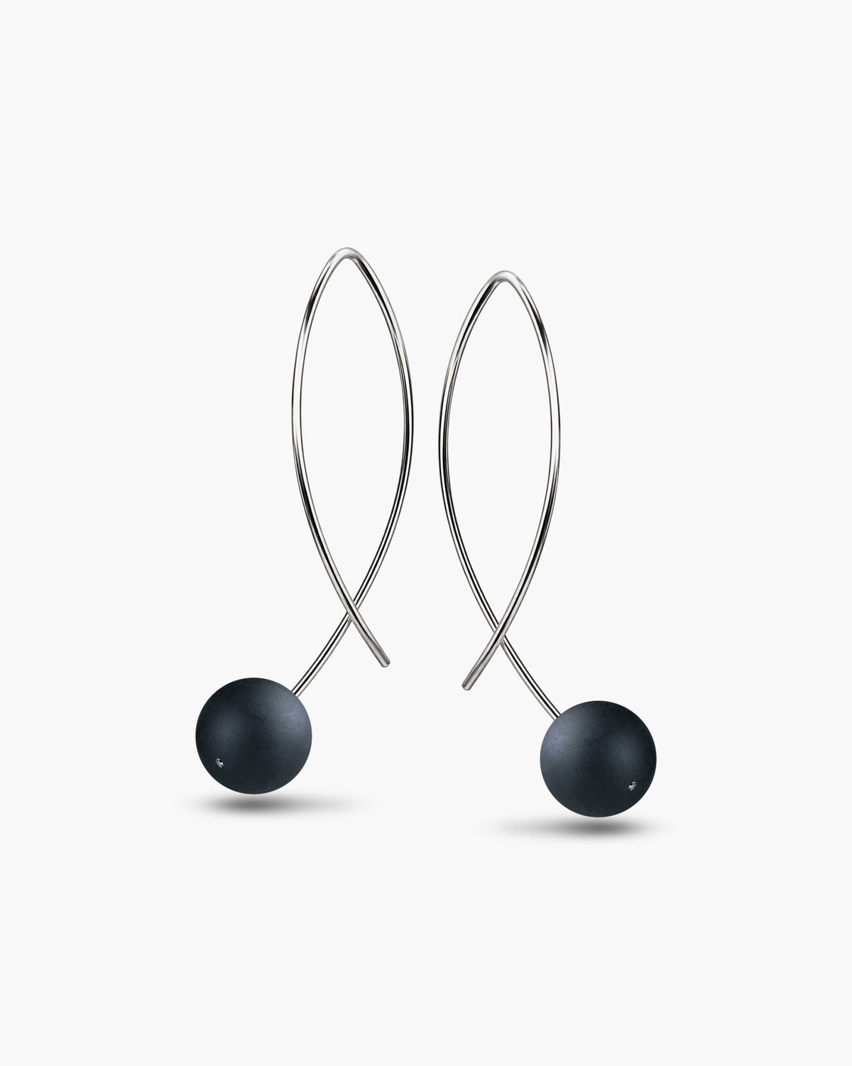 taormina-filo-stainless-steel-oblong-wire-earrings-obsidian