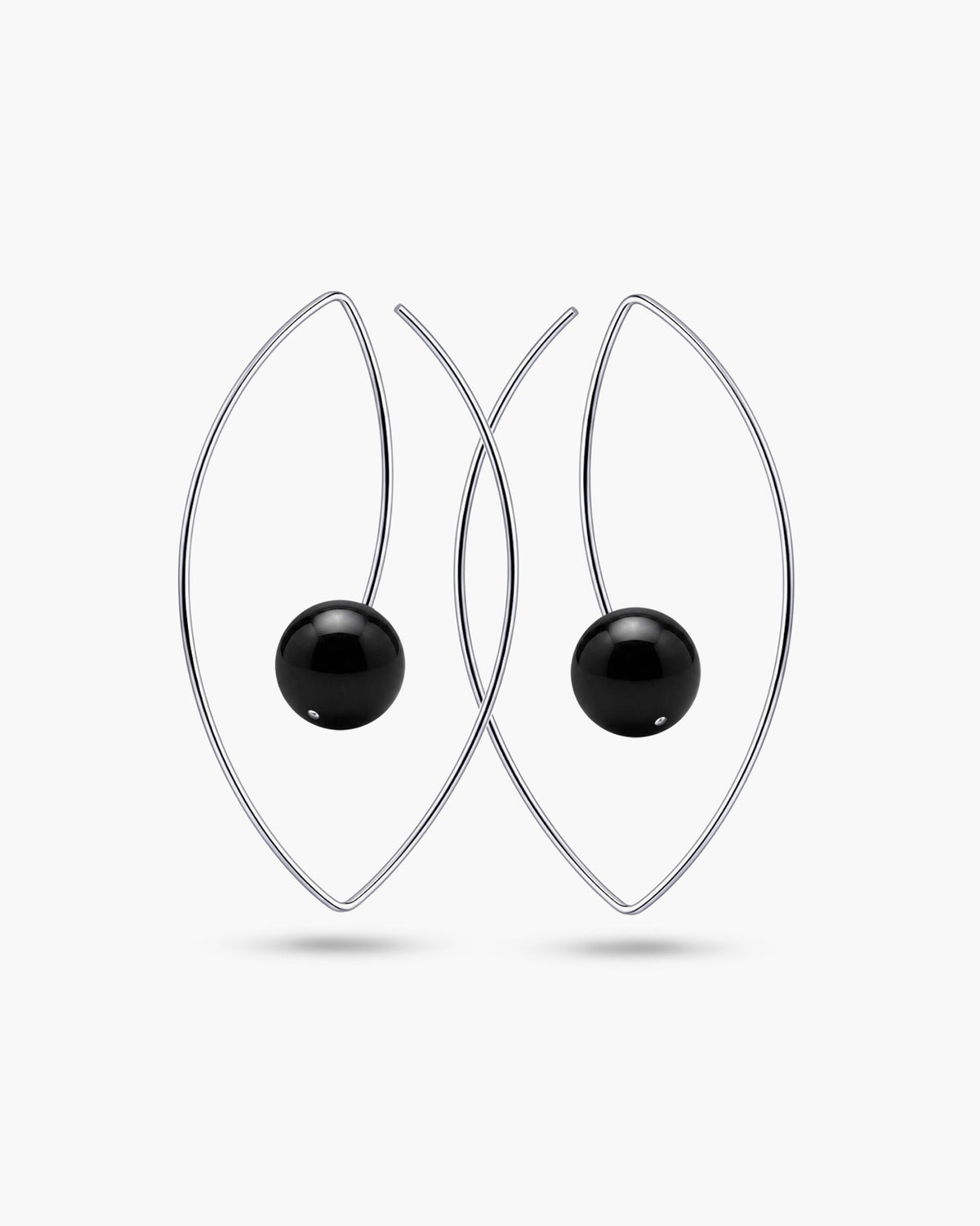 taormina-filo-stainless-steel-oval-wire-earrings-black-onyx-up