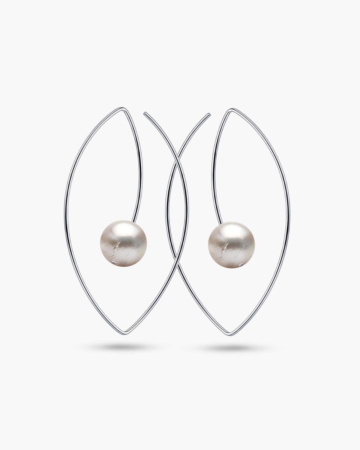 Filo Oval Wire Earrings