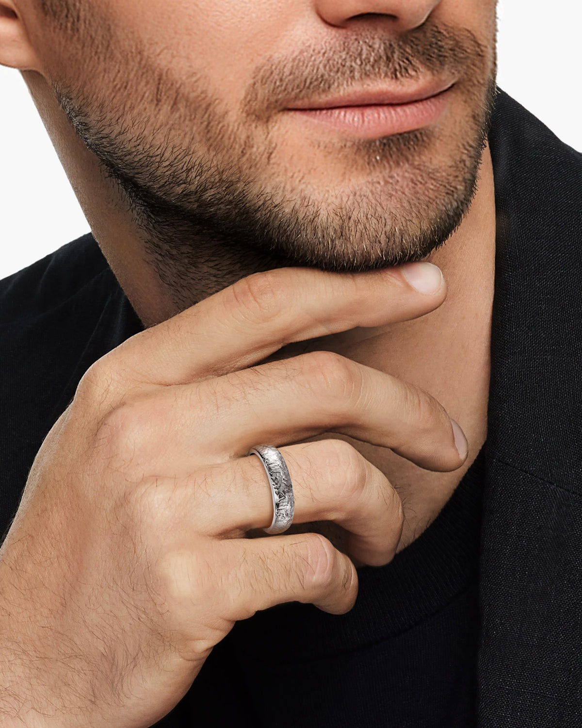 taormina-hammered-band-ring-polished-6mm-model-male