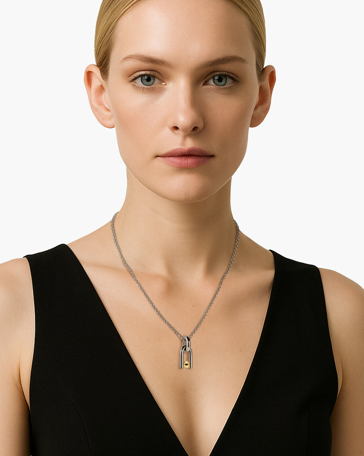 Nexus Tension Set Pendant