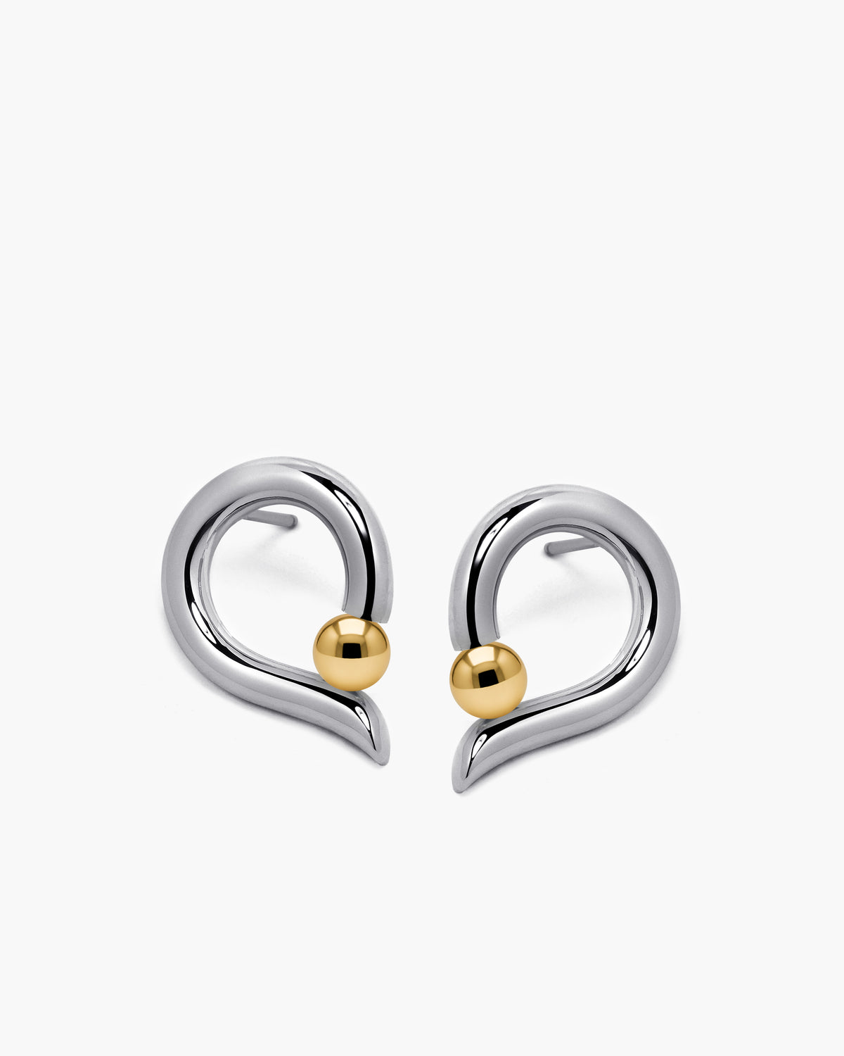 Onde Tension Set Stud Earrings