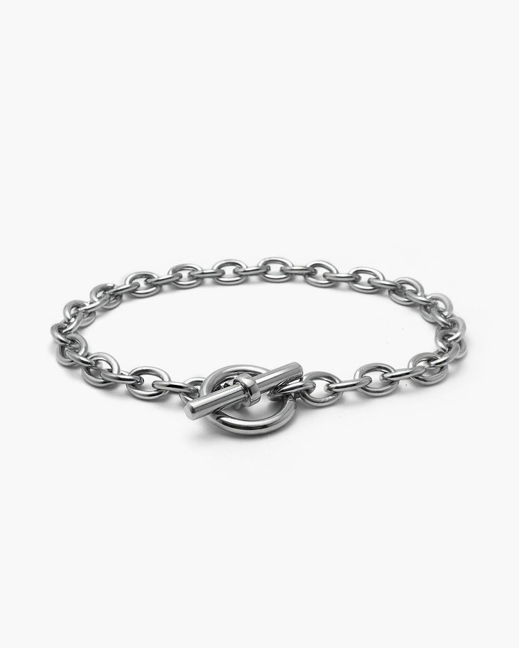 Toggle Chain Bracelet