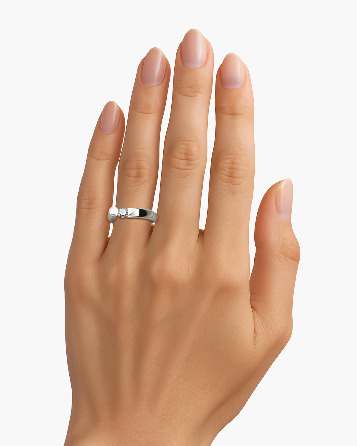 taormina-portante-tension-set-ring-white-sapphire-model-hand