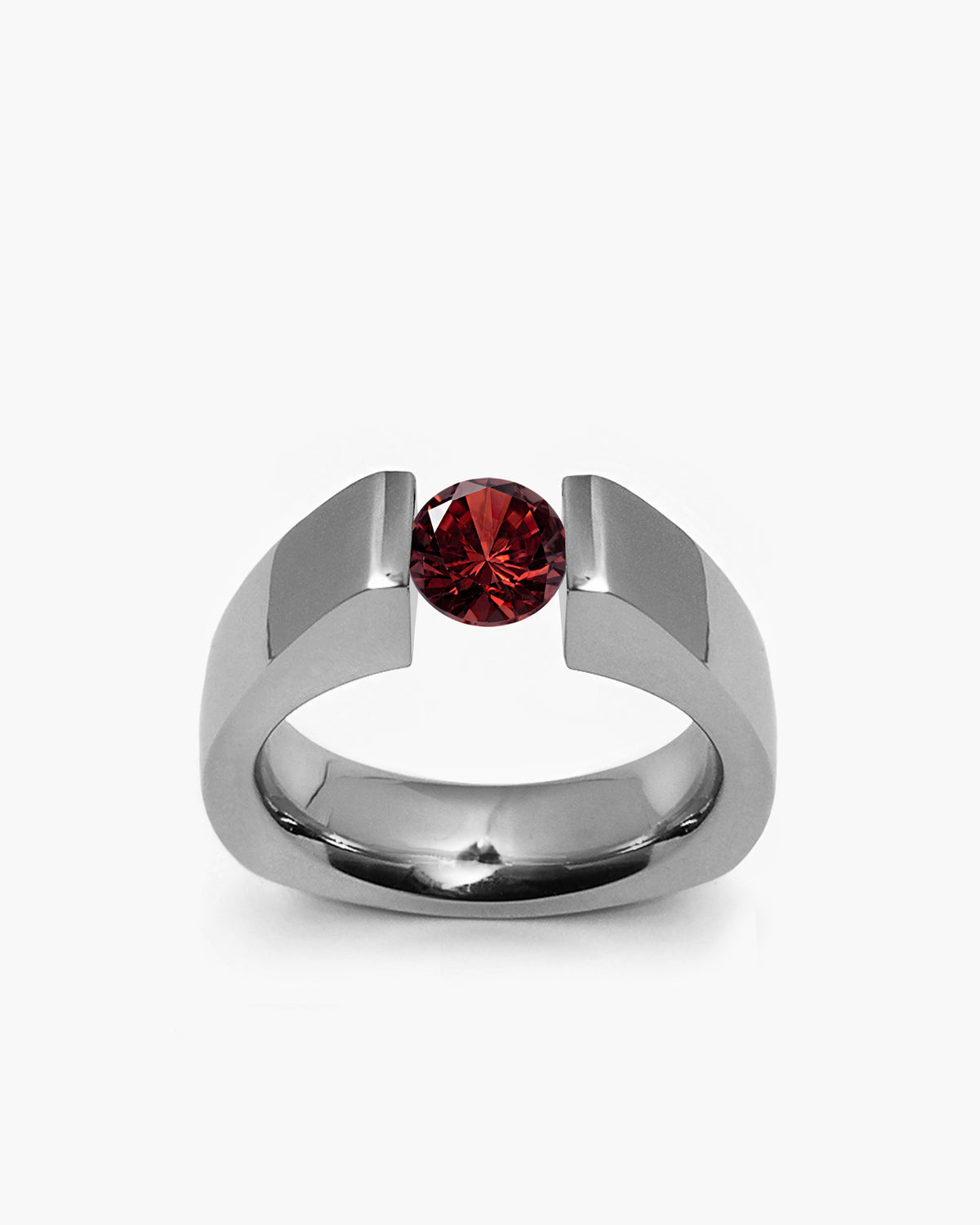 taormina-pyramid-tension-set-ring-garnet-front