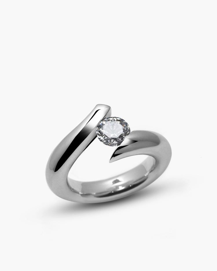 Sinuoso Tension Set Ring