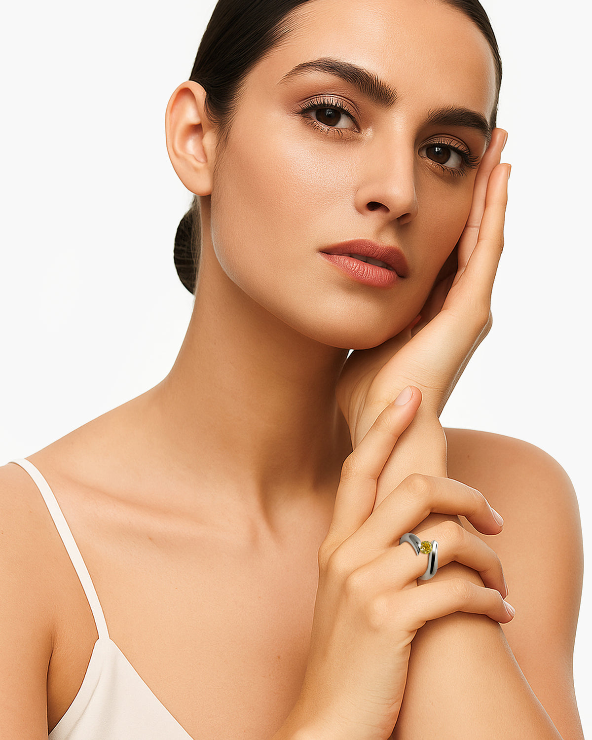 taormina-sinuoso-tension-set-ring-yellow-sapphire-model
