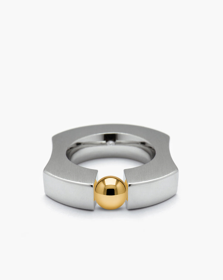 taormina-stratum-tension-set-ring-gold-front