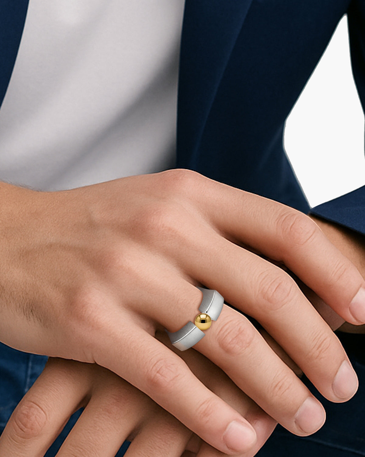 taormina-stratum-tension-set-ring-gold-model-zoom