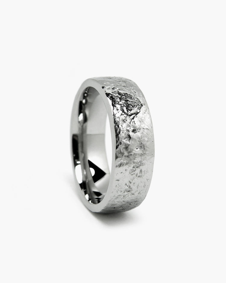 Terra Band Ring